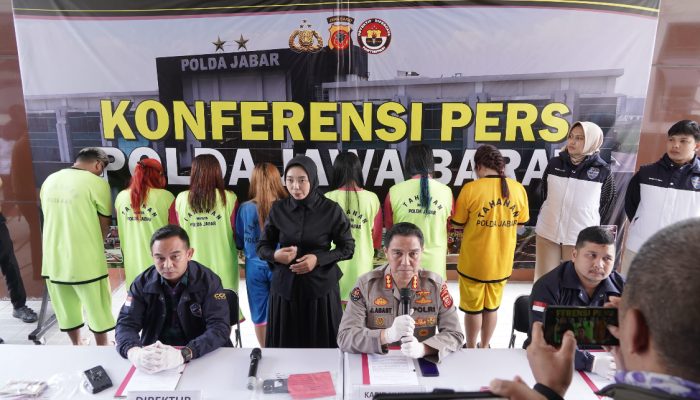 Modus Baru! Prostitusi Online Lewat Aplikasi Berbayar Terbongkar di Jabar