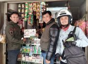 Satpol PP Kab.Bandung Intensif Bagikan Leaflet, Stiker dan Spanduk Anti Rokok Ilegal