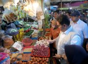 Wali Kota dan Menteri Perdagangan Pantau Pasar Cihapit, Harga Pangan Stabil