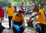 Jaga Lingkungan Pesisir, Kapolda Jabar Pimpin Aksi Bersih – Bersih Pantai Pangandaran