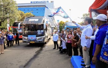 Jelang Lebaran, Kemnaker Koordinasikan Mudik Gratis bagi 12.690 Pekerja dan Ojol