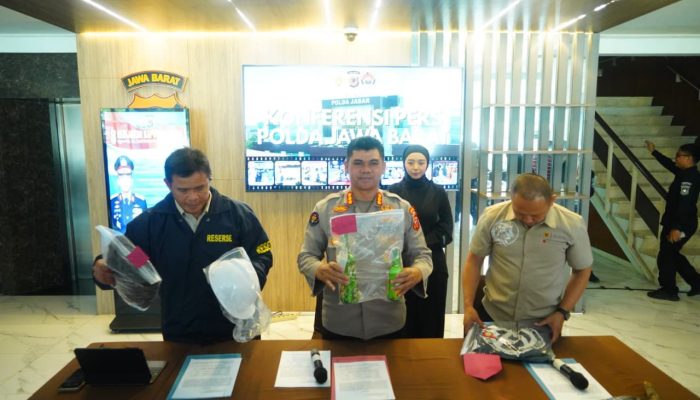 Polda Jabar Sita Bom Molotov hingga Obat Keras dari Tersangka Ricuh Mayday Bandung