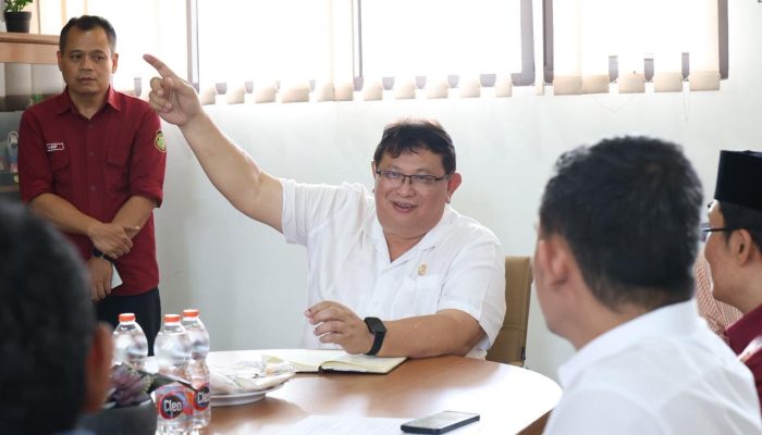 Komisi V DPRD Jabar Kawal MOU Pengelolaan Masjid di SMA Negeri 3 Sukabumi