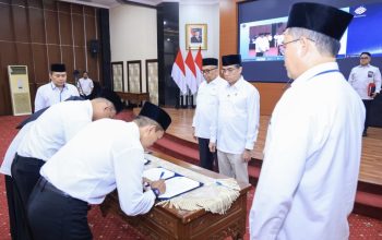 Lantik 10 Pejabat, Menaker Tekankan Penguatan K3 dan Tata Kelola yang Akuntabel