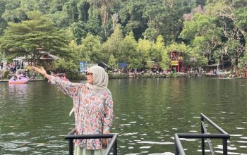 Menikmati Kejernihan Situ Cipanten, Lengkapi Liburan dengan Kuliner Lezat di Sigana Ayam Goreng Majalengka