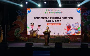 PORSENITAS XIII dan Pameran Produk Unggulan Daerah KUNCI BERSAMA Resmi Dibuka di Cirebon