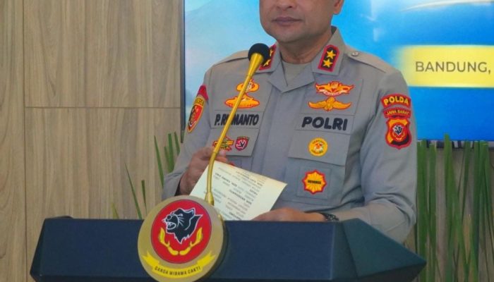 Kapolda Jabar Minta Masyarakat Tingkatkan Kesadaran Cegah Kebakaran Hutan dan Lahan