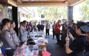 Gempur Peredaran Narkoba, Polisi Ringkus 22 Tersangka dan Menyita Ribuan Obat Keras/Bebas Terbatas