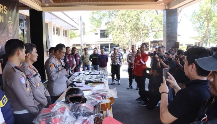 Gempur Peredaran Narkoba, Polisi Ringkus 22 Tersangka dan Menyita Ribuan Obat Keras/Bebas Terbatas