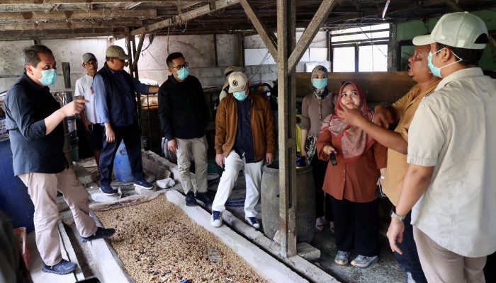 DPRD Jabar Dorong Budidaya Maggot untuk Kurangi Beban Sampah di TPA