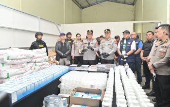 Pabrik Obat Ilegal di Bandung Terbongkar, Lima Orang Ditangkap, Ratusan Ribu Butir Disita